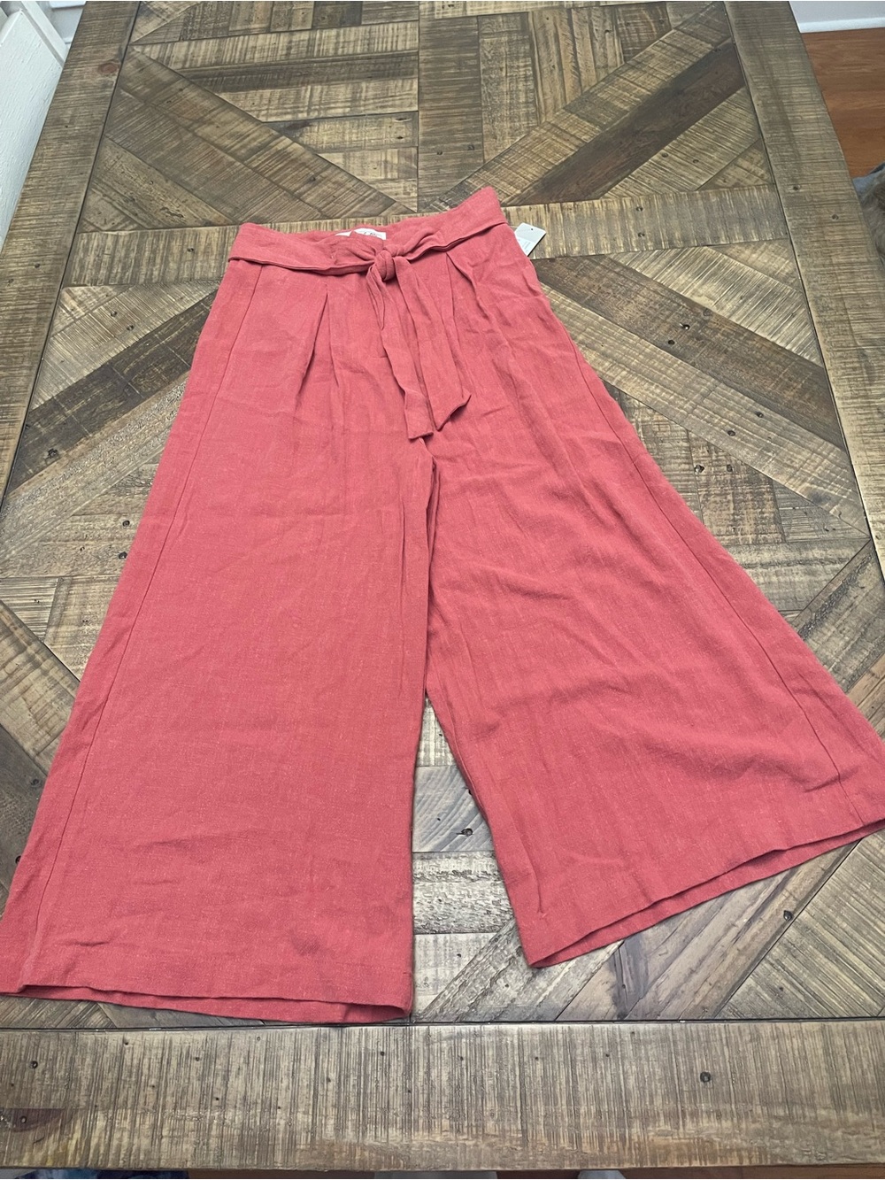Fourteen & 9th Linen-Blend Tie-Waist Flowy Crop Pants